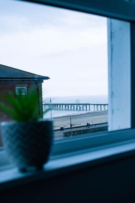 The Beach Suite - Top Floor With Easy Invest Lowestoft Exterior foto
